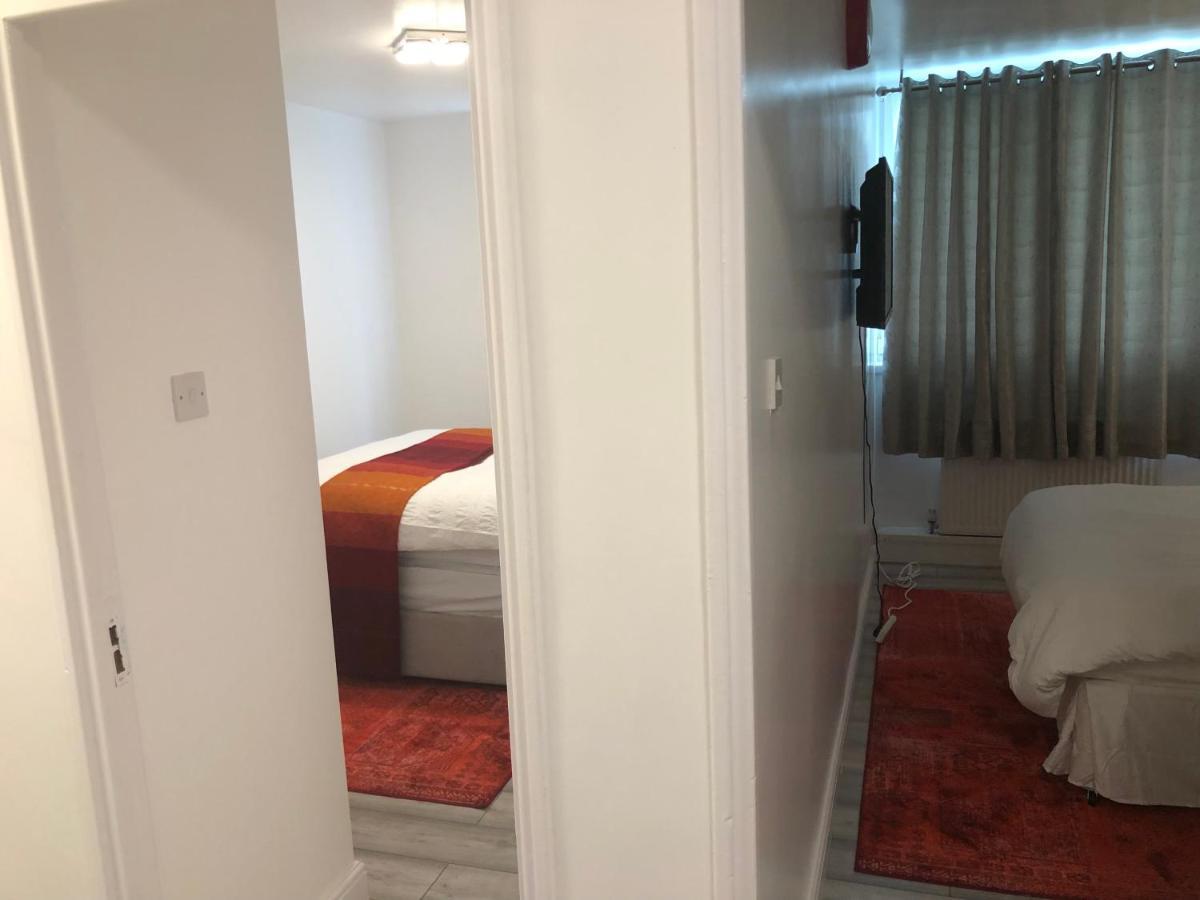 Luxury 2 Bedroom Flat In Abbey Wood, Лондон Екстер'єр фото