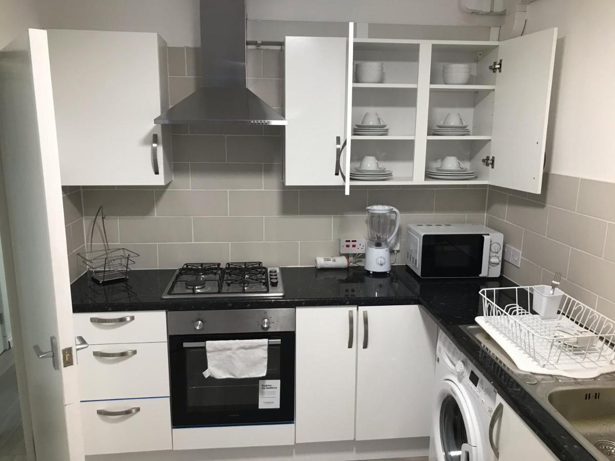 Luxury 2 Bedroom Flat In Abbey Wood, Лондон Екстер'єр фото